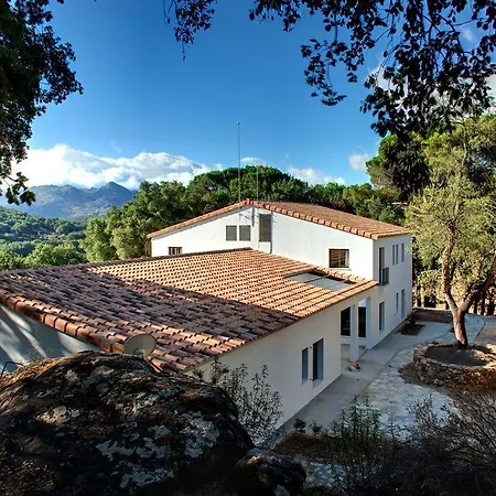 Tambor Del Llano Farm stay Grazalema